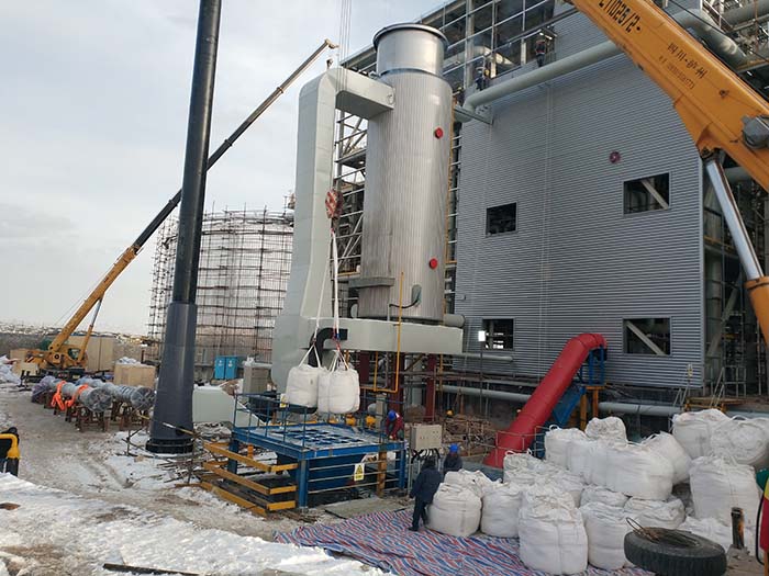Qinghai Delingha 50 MW solar thermal power station, for which CEEF supplied the heating and anti-freezing systems
