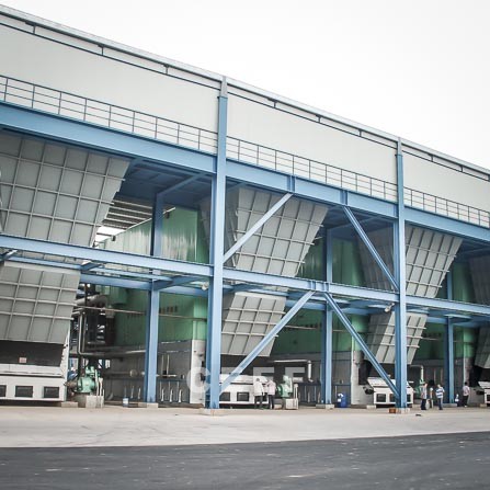Large capacity coal and gas hybrid fired thermal oil heater with redesigned combustion chamber